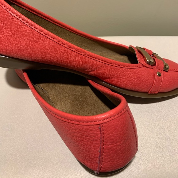 Aerosoles “Stitch&Turn Technology” Coral/Samon - Picture 5 of 16